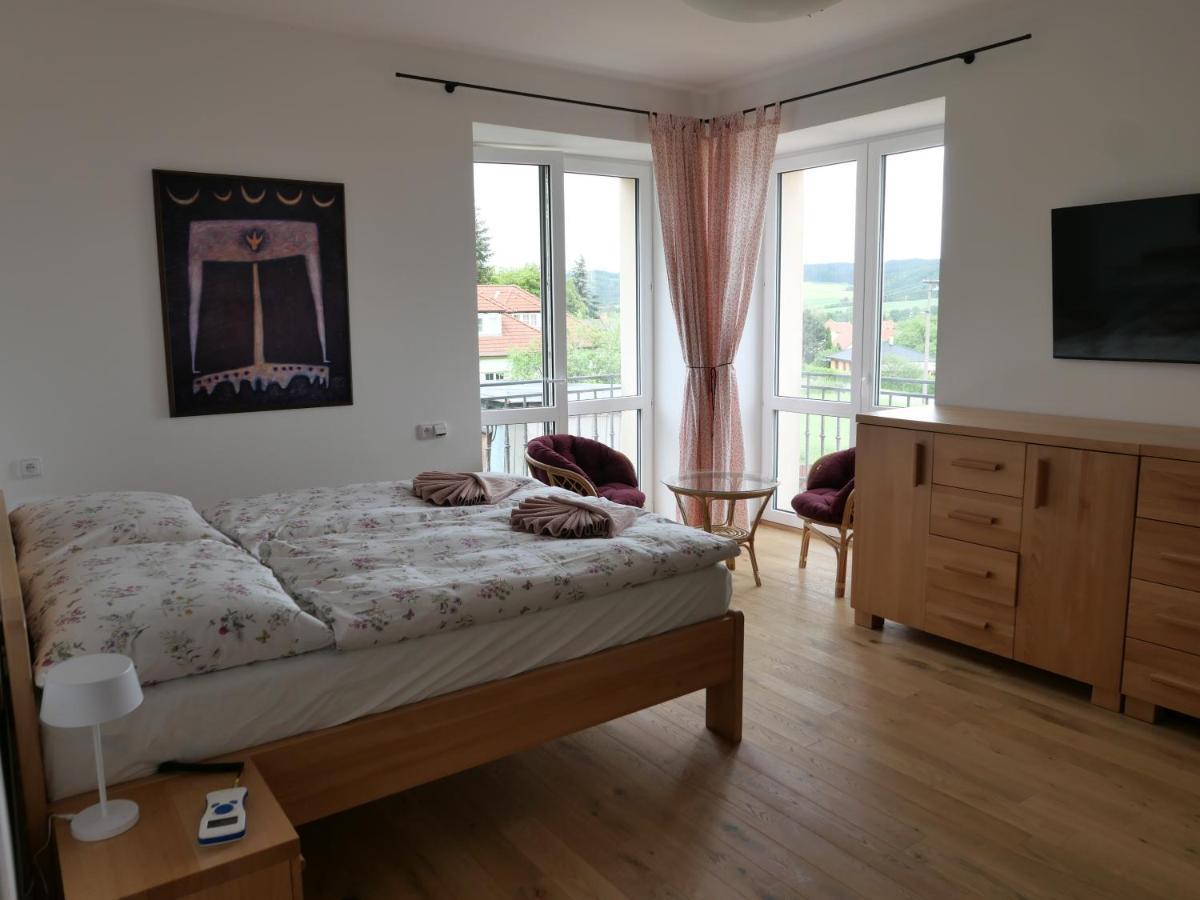 Penzion Renesance Drnovice (Blansko) Exterior foto