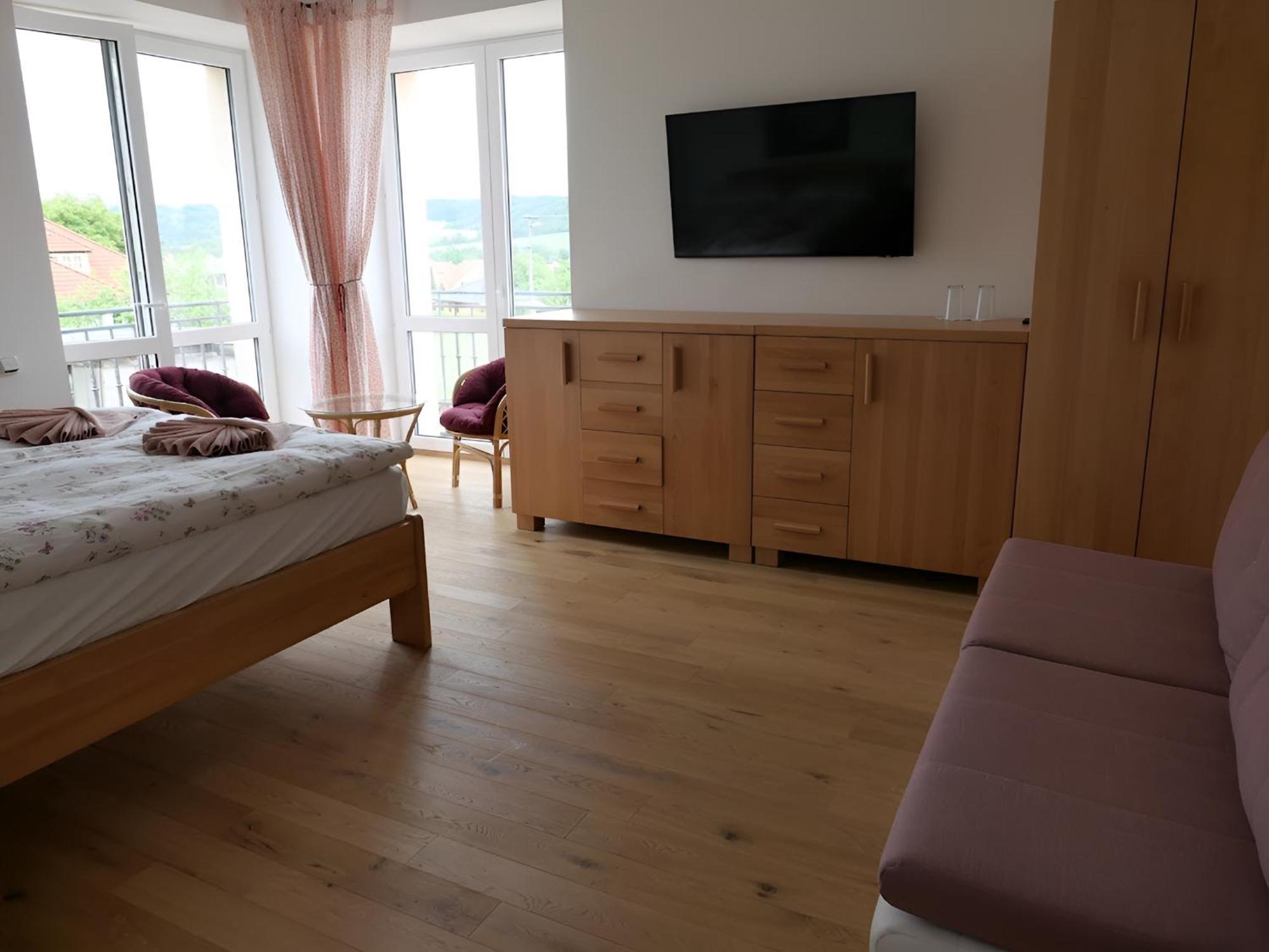 Penzion Renesance Drnovice (Blansko) Exterior foto